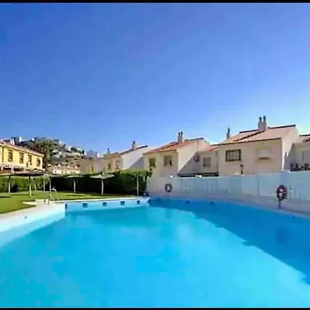 Beachfront Apartamento Salobreña
